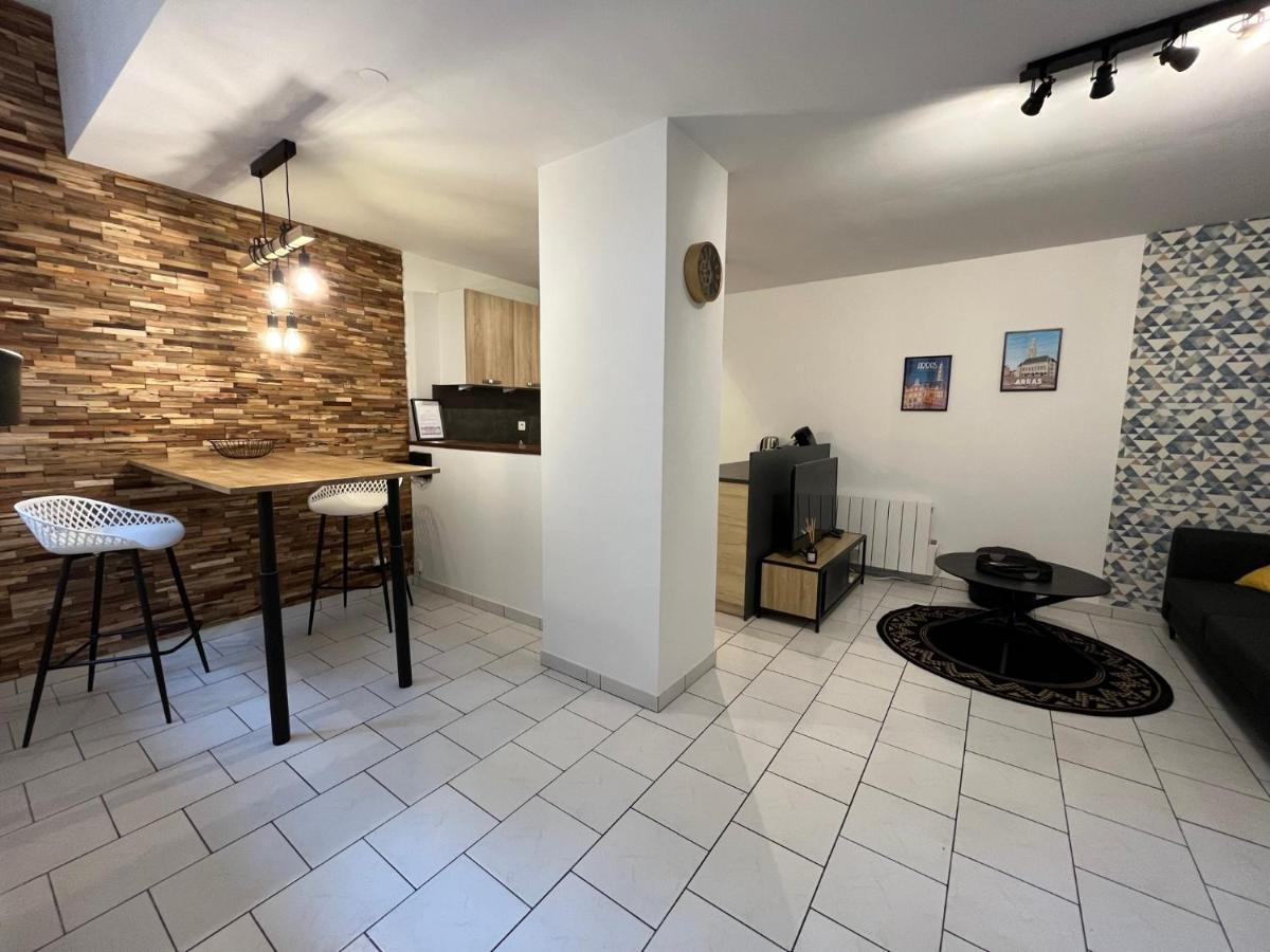 Superbe Appartement En Centre Ville D'Аррас Экстерьер фото